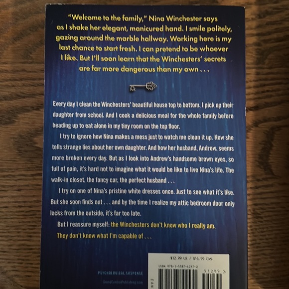 Book bundle - Picture 2 of 4